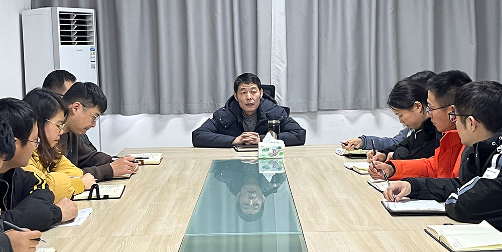 聚焦公司發(fā)展，共謀提升路徑 屯溪城建投公司召開2022年度全體員工大會