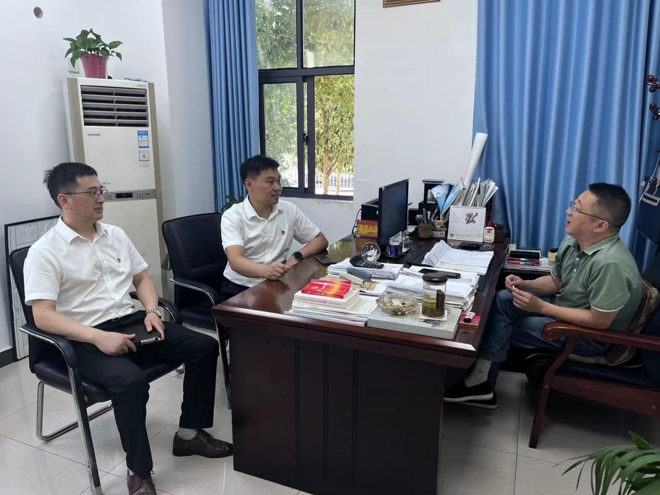 人才為本，安居為先