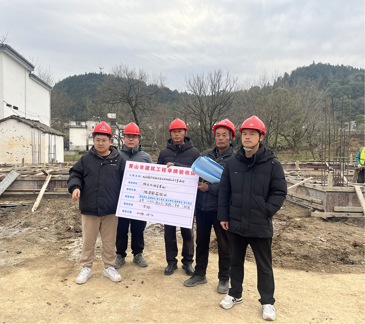 黨建引領(lǐng)進(jìn)工地，支部聯(lián)動促發(fā)展