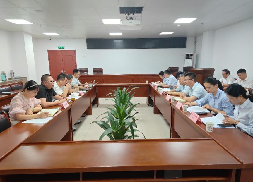 共話(huà)合作新機(jī)遇，同謀發(fā)展新篇章——區(qū)國(guó)投集團(tuán)召開(kāi)銀企座談會(huì)&nbsp;推動(dòng)并購(gòu)貸款